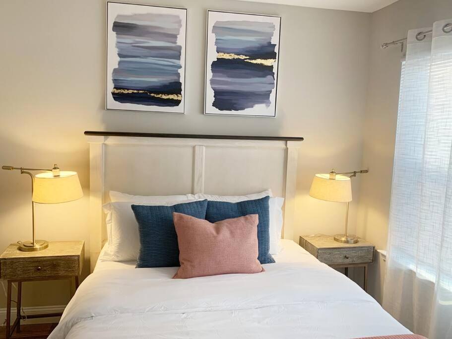 Beautiful 2Br Apt/Ewr Airport/King /Free Parking نيوآرك المظهر الخارجي الصورة
